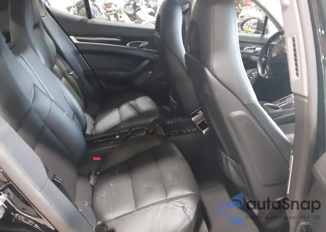 WP0AD2A74GL040039: 42411042