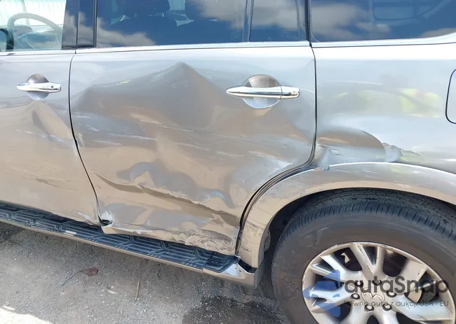 JN8AZ2NE0B9007320: 42411058