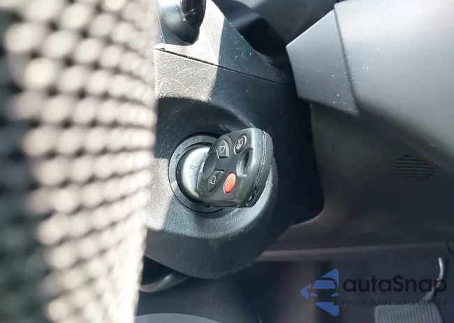 1FMCU9GX9EUB92085: 42411180