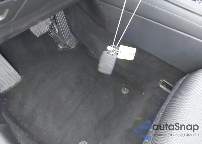 3MVDMAAL8MM262452: 42411325