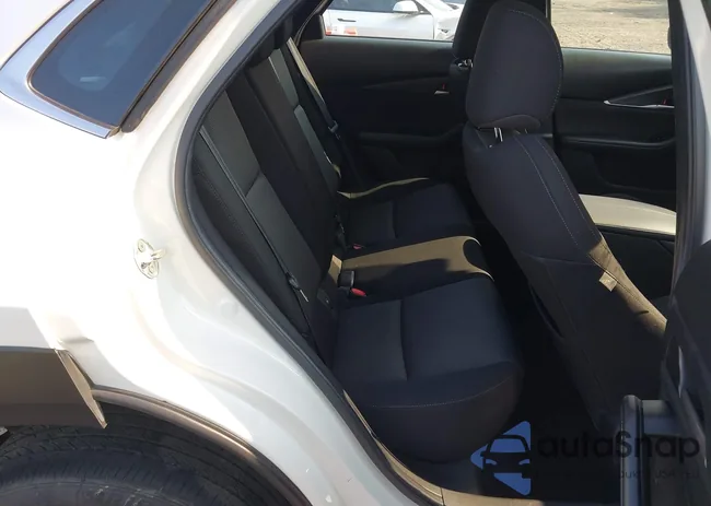 3MVDMAAL8MM262452: 42411325