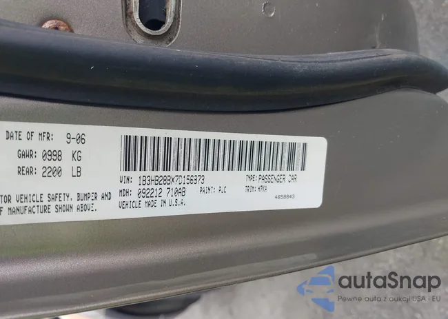 1B3HB28BX7D156873: 42411352