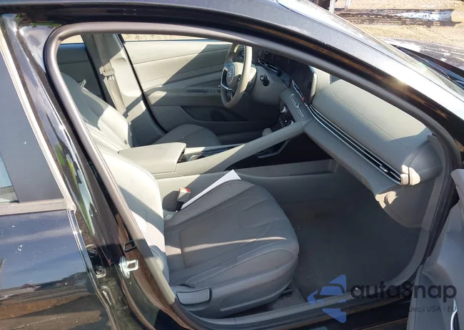 5NPLS4AG8PH106042: 42411420