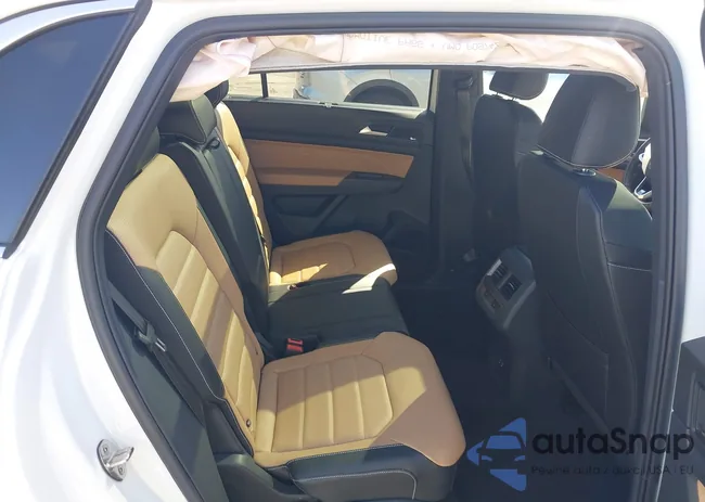 1V2FE2CA1PC205197: 42410457