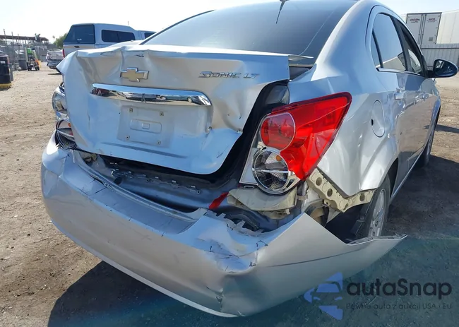 1G1JC5SHXE4166515: 42410467