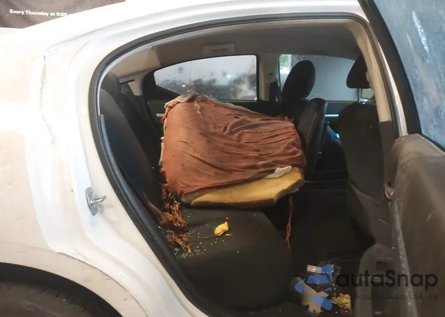 2B3KA43D59H596373: 42410579