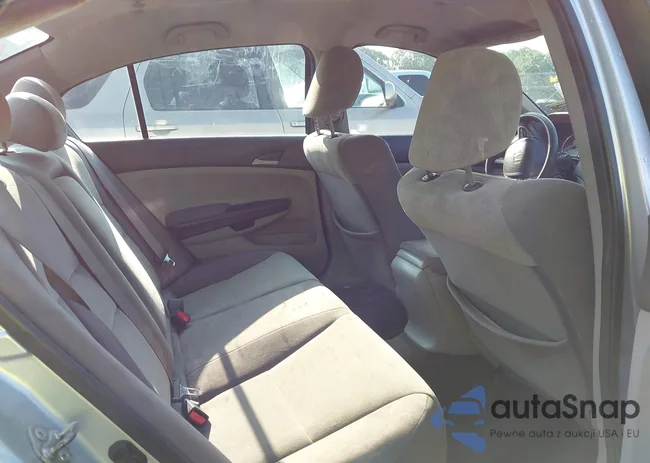 1HGCP2F38AA063480: 42411946