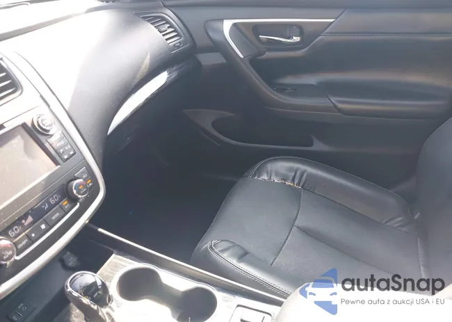 1N4AL3AP1HC151535: 42412283