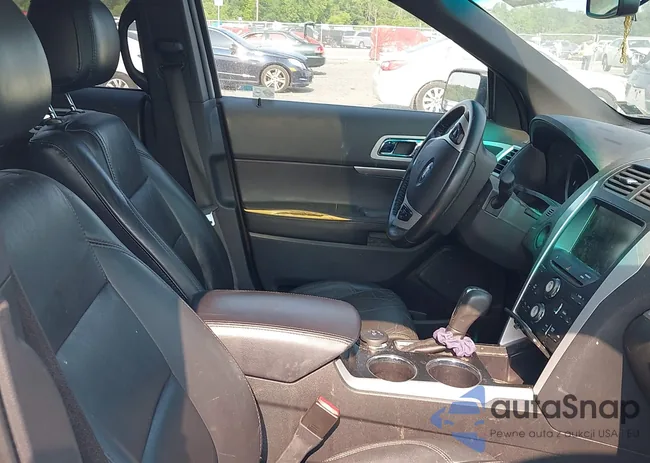 1FMHK8D83CGA13943: 42411557