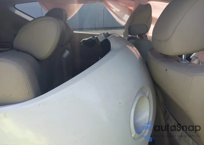 JN8AZ18W79W102421: 42411663