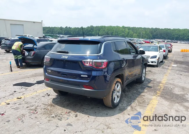 3C4NJDBB8LT219613: 42412858