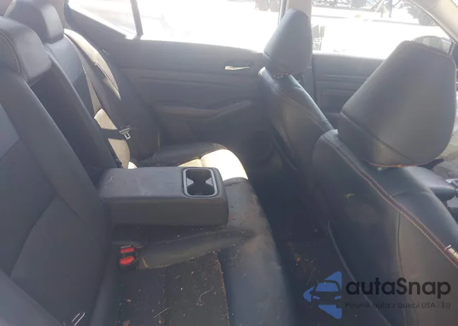 1N4BL4CW6MN338363: 42412890