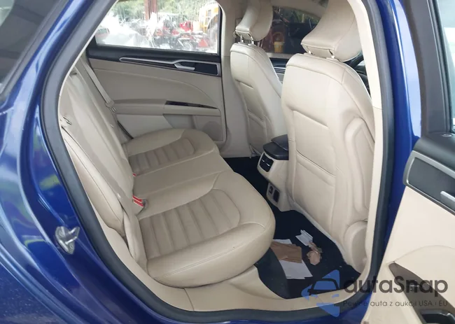 3FA6P0HD5GR169993: 42412929