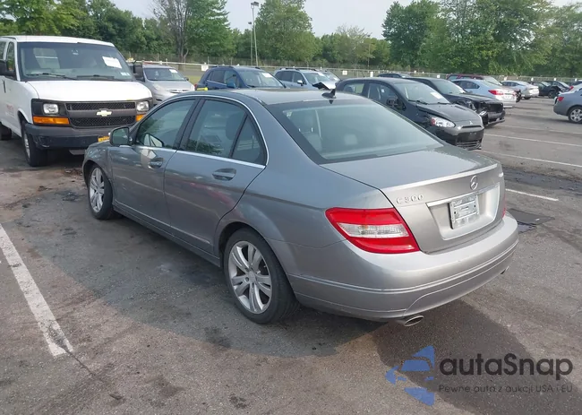 WDDGF81X99R057352: 42413013