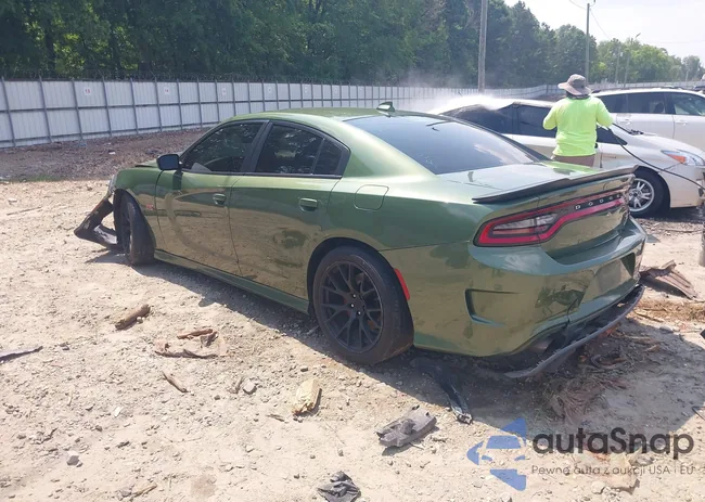 2C3CDXGJ2MH527939: 42413024