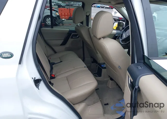 SALFR2BG9DH351561: 42413111