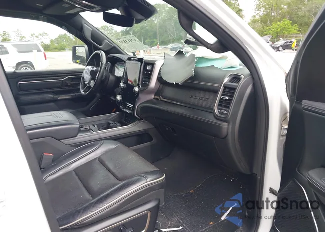 1C6SRFPT3KN774290: 42413133