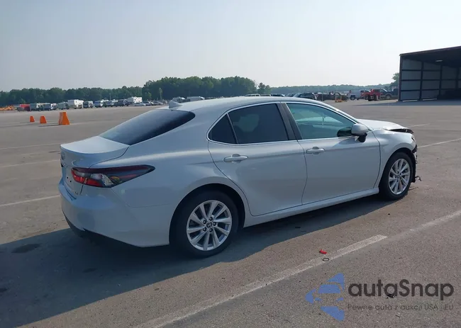 4T1C11AK2PU118937: 42413246