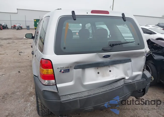 1FMYU02Z15KB85699: 42413250