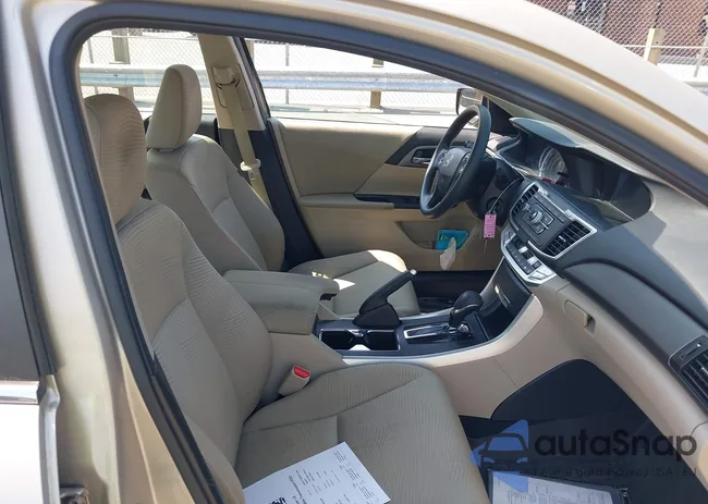 1HGCR2F33EA242283: 42412490