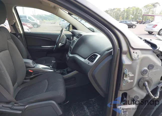 3C4PDCA81HT599638: 42412540