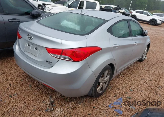 5NPDH4AE1DH368529: 42412545