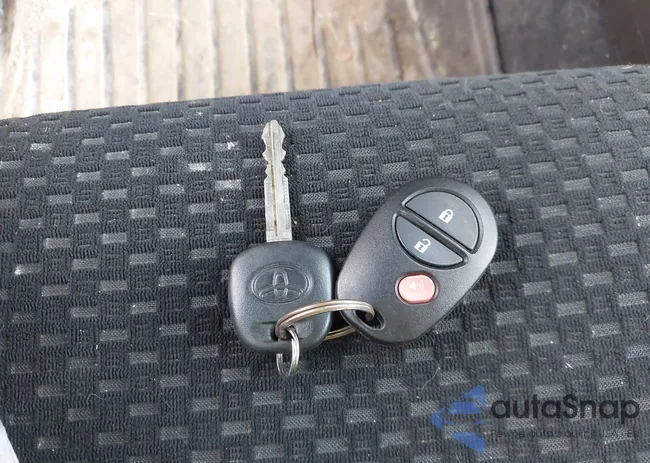 5TFUY5F18CX213152: 42412559