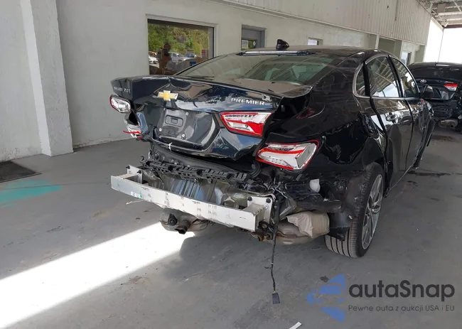 1G1ZE5SX3LF151781: 42412653