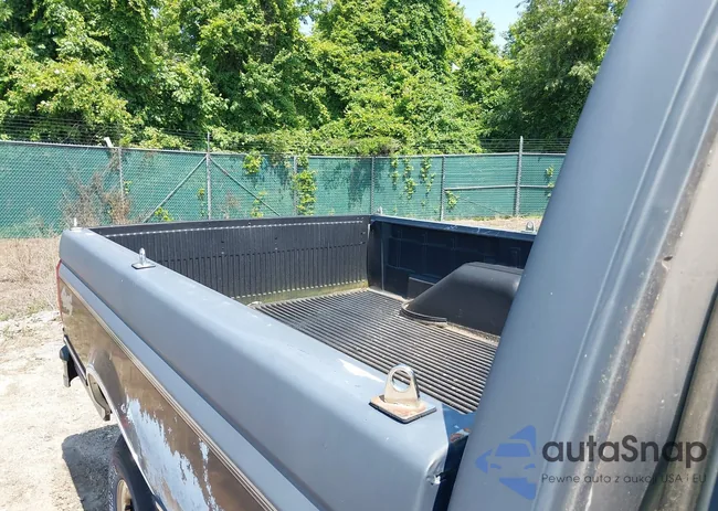 1FTEF14NXNNB16610: 42412818