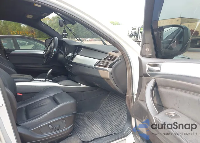 5UXFG2C57CLX09714: 42413875