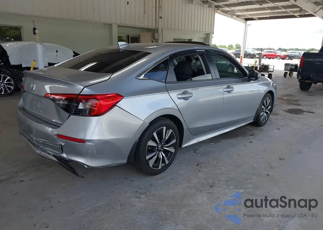 2HGFE1F74PH321178: 42413890