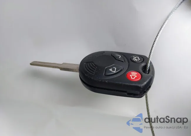 1FMCU0GD4HUA89470: 42413945