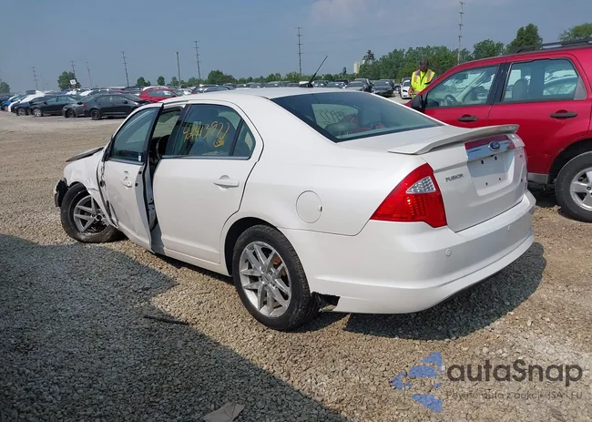 3FAHP0JA8CR449264: 42413977