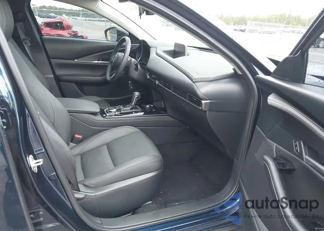 3MVDMBBM2RM703240: 42413986