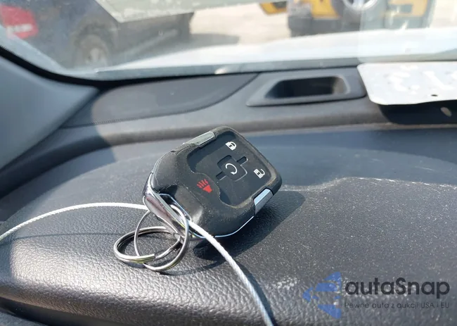 3GKALMEV3LL321078: 42414035