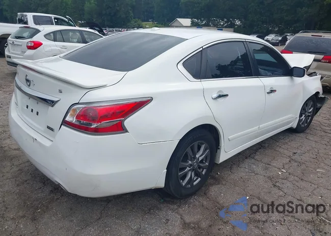 1N4AL3AP9FN905041: 42414042