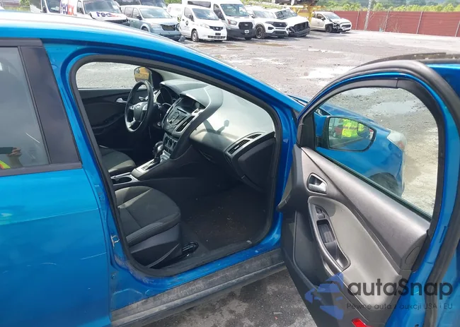 1FADP3F20EL404824: 42414074