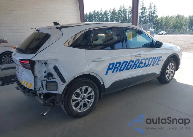 1FMCU0GN7PUA82486: 42414173