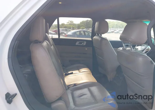 1FM5K8D86DGC93734: 42414214