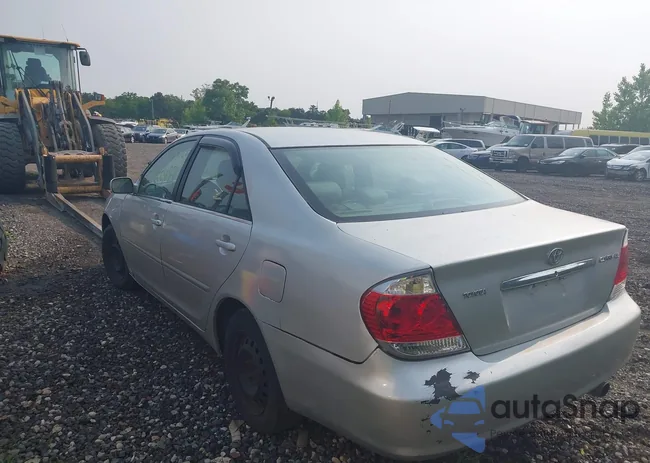 4T1BE32K25U548751: 42414332