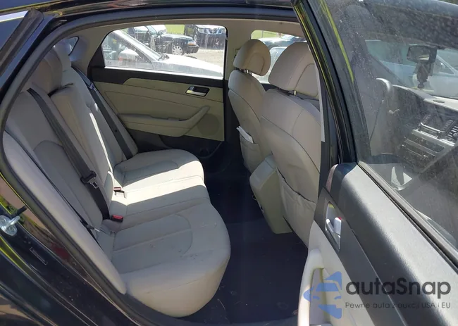 5NPE24AA2FH135183: 42414335