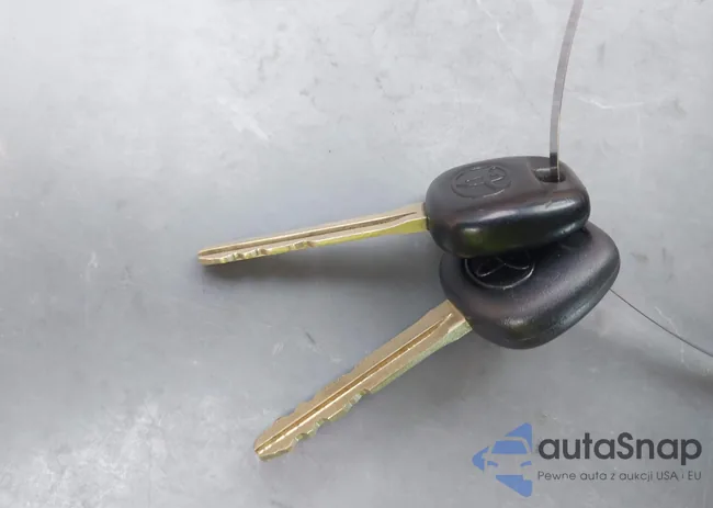 4T1BF28B23U287665: 42414346