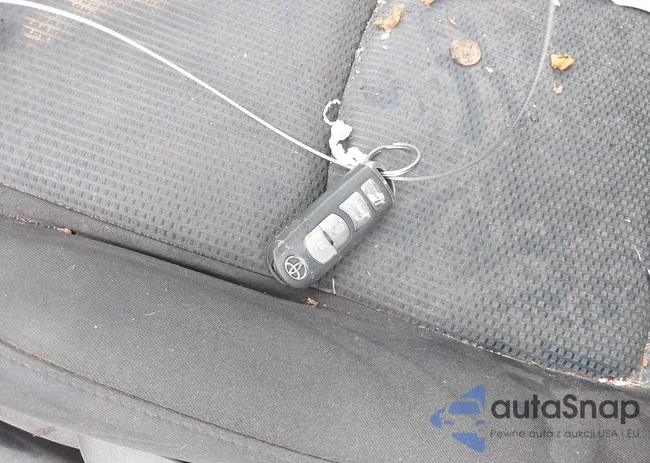 3MYDLBYV1HY158225: 42413477