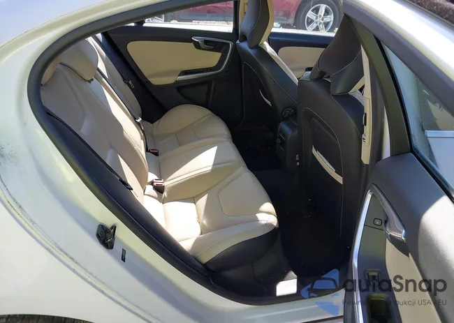 YV1612FS1D2202815: 42413576