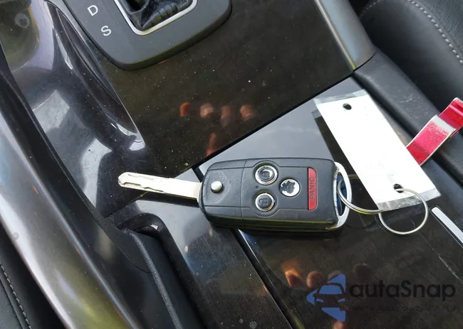 JH4CU2F69BC016528: 42413585