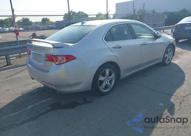 JH4CU2F69BC016528: 42413585