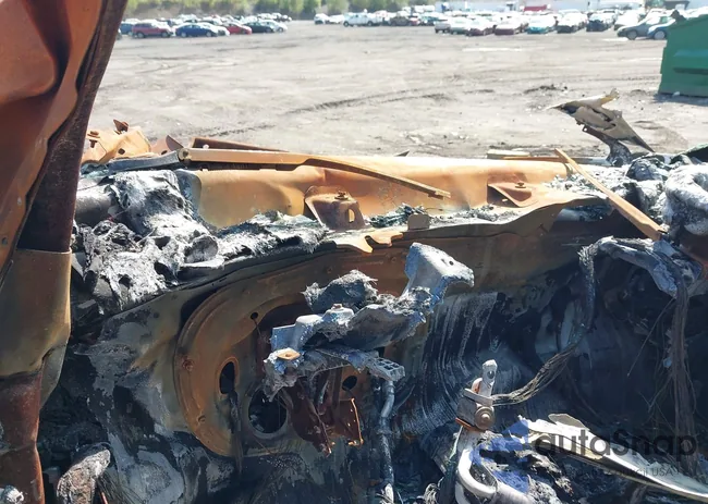 1GNKVGKDXDJ125467: 42413645