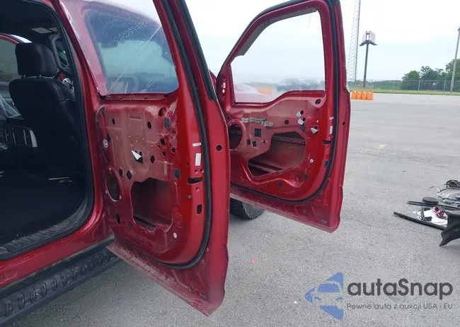 1FTEW1EG2FFC80395: 42413660