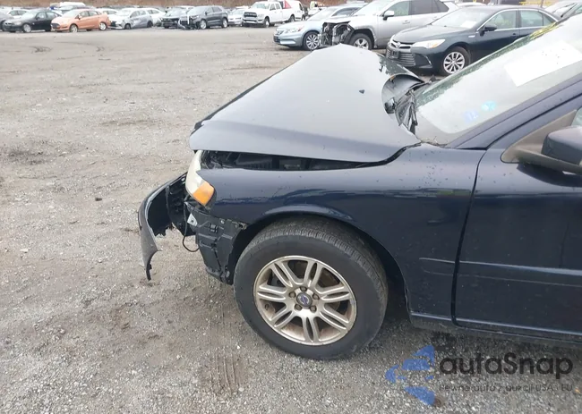 YV1RH592182700816: 42413719