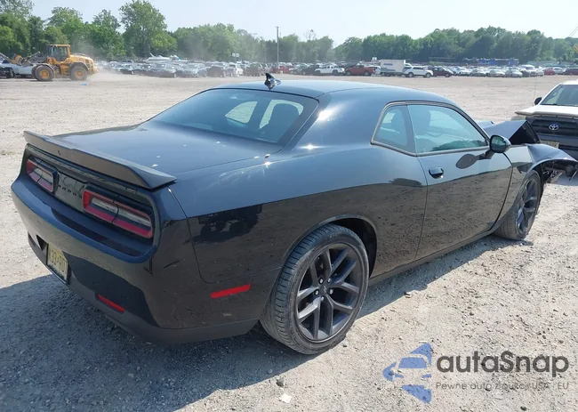 2C3CDZBT9NH196279: 42413742